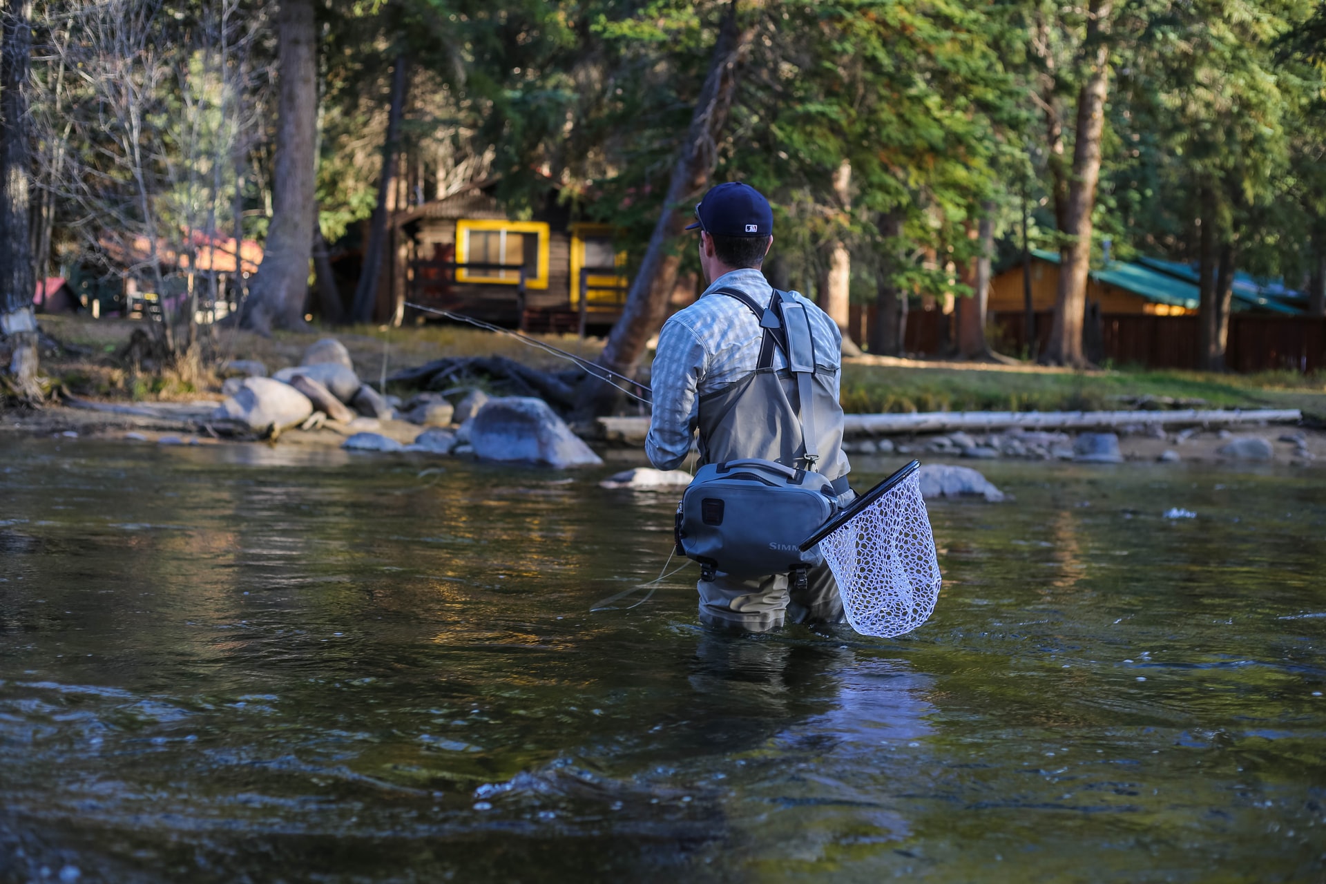 8 Best Waders for Saltwater Fishing (Complete Buying Guide)