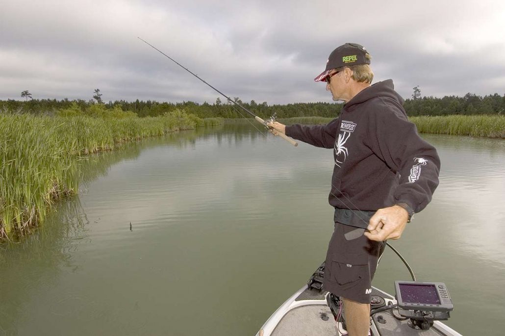 5 Best Rods for Flipping and Pitching For Every Budget