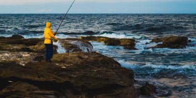 best shoes for rock fishing