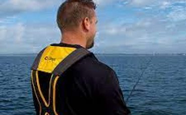 best inflatable life jacket for fishing